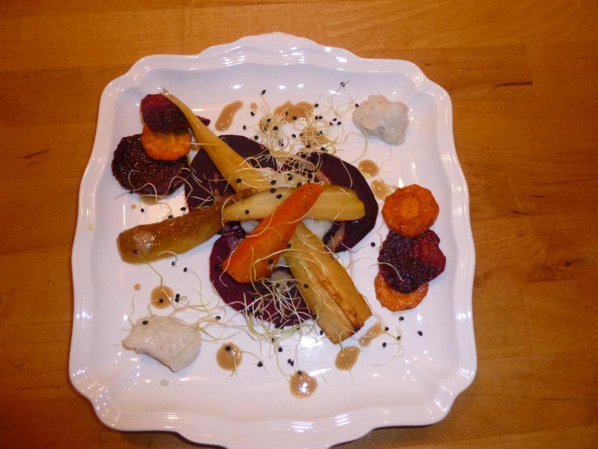 Au Chapitre Bed and Breakfast Rozoy-sur-Serre Εξωτερικό φωτογραφία