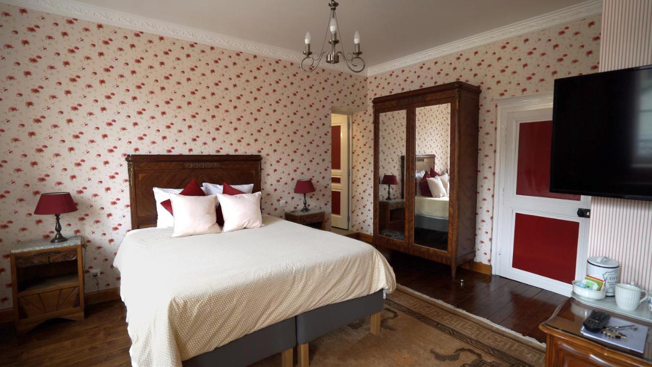 Au Chapitre Bed and Breakfast Rozoy-sur-Serre Εξωτερικό φωτογραφία