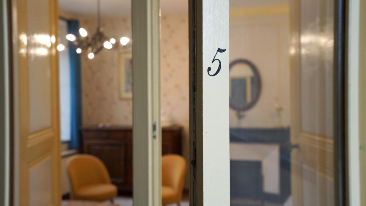 Au Chapitre Bed and Breakfast Rozoy-sur-Serre Εξωτερικό φωτογραφία