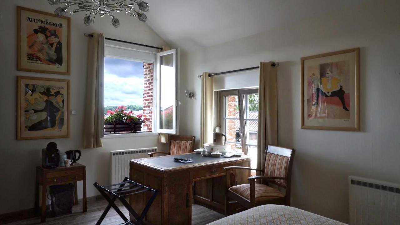 Au Chapitre Bed and Breakfast Rozoy-sur-Serre Εξωτερικό φωτογραφία