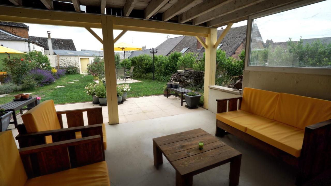 Au Chapitre Bed and Breakfast Rozoy-sur-Serre Εξωτερικό φωτογραφία